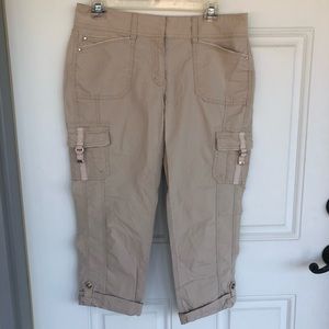White House Black Market Capri pants